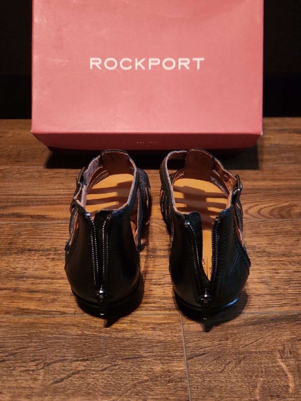 Women Rockport Black Strappy Sandals with Turquoise Accents - Picture 7 of 9